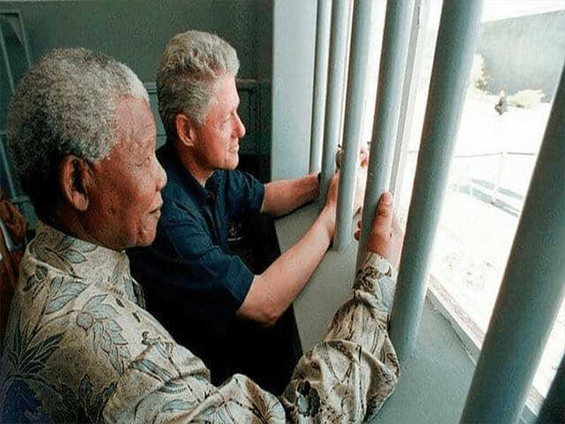 آفریقایی جنوبی خواهان توقف حراج کلید زندان نلسون ماندلا شد