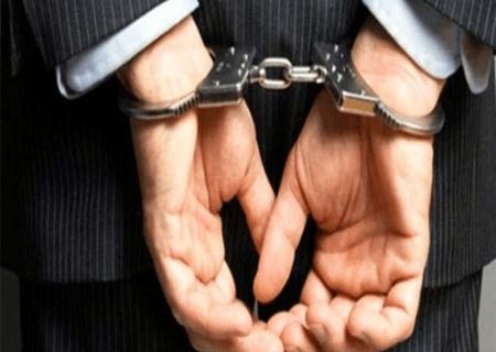 یکی از مدیران استان قزوین بازداشت شد