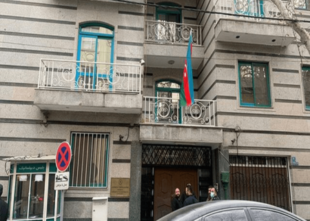 ایران ۴ دیپلمات جمهوری آذربایجان را عنصر نامطلوب معرفی، و اخراج کرد