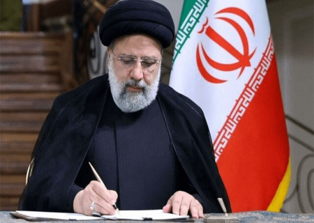 رئیسی آغاز سال نو میلادی را تبریک گفت