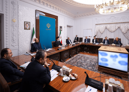 تاکید رئیس جمهور بر تسریع در اجرای پروژه‌های ریلی تهران-مشهد، رشت- کاسپین و بافق- اقلید