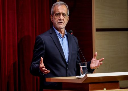 نیروی انتظامی جوانان و دختران ما را هدایت نمی‌کند؛ تخریب می‌کند