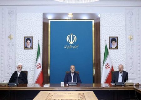 باید کسانی که رای ندادند را دریابیم 