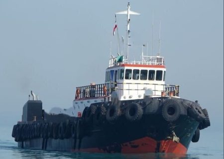 نیروی دریایی سپاه 2 نفتکش خارجی بخاطر قاچاق سوخت توقیف کرد