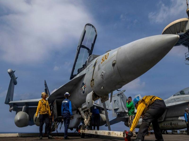 مشاوران ارشد ترامپ ترجیح می دهند ابتدا اسرائیل به ایران حمله کند