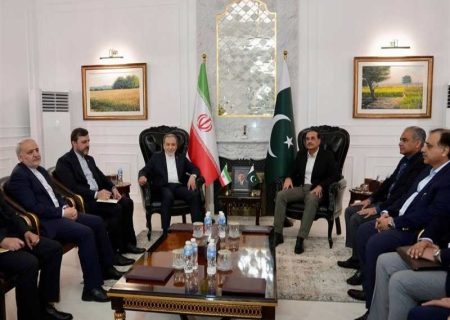 دیدار عراقچی با فرمانده ارتش پاکستان
