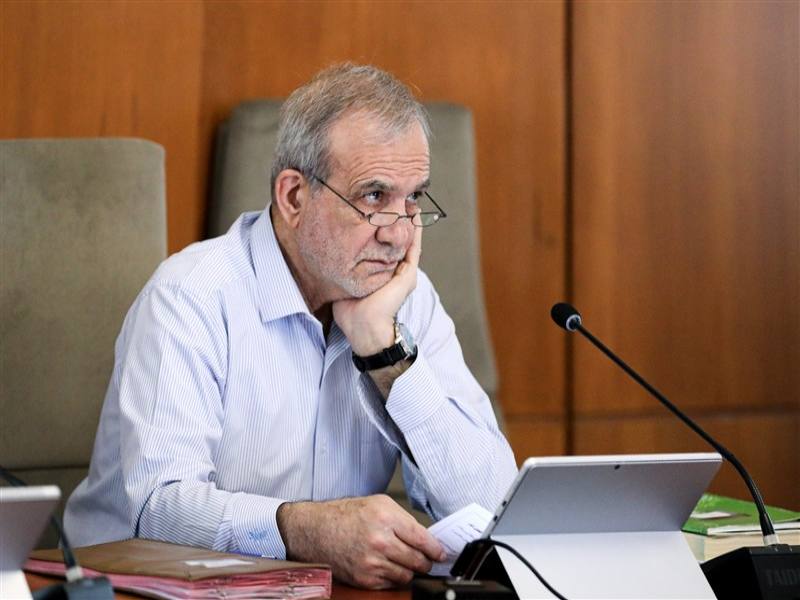 پزشکیان: خرمشهر امروز ایران، خلیج فارس و تنگه هرمز است